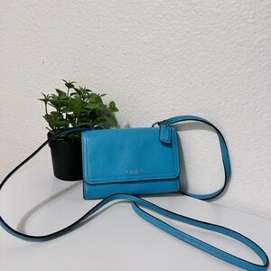 Coach Pebbled Leather Crossbody Wallet • Turquoise Blue • Small Bag